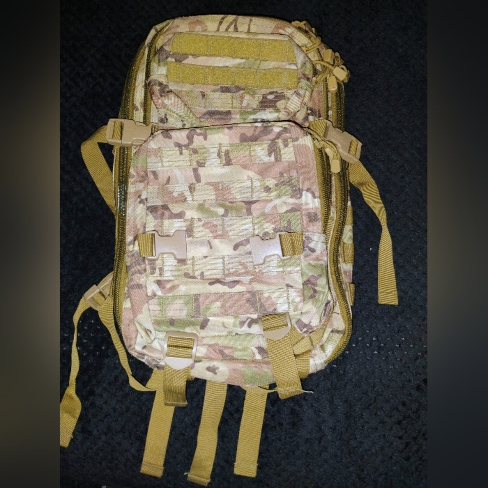 UK KOMBAT TACTICAL Small Molle Assault Pack 28 Litre – BTP